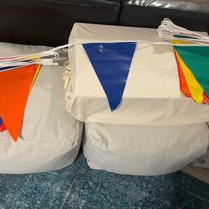 New XL Banner with Polyethylene Flags